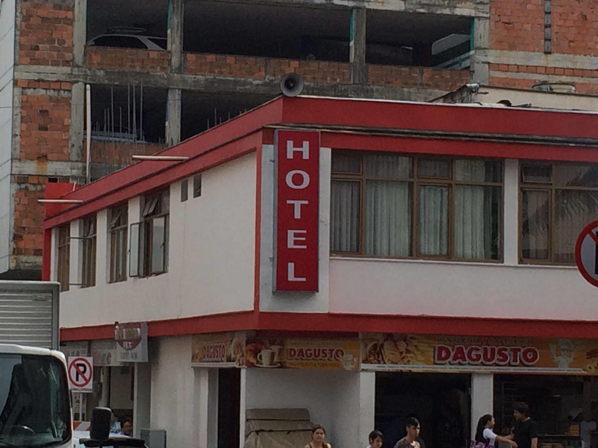 Hotel Imperio La 16 à Pereira Extérieur photo
