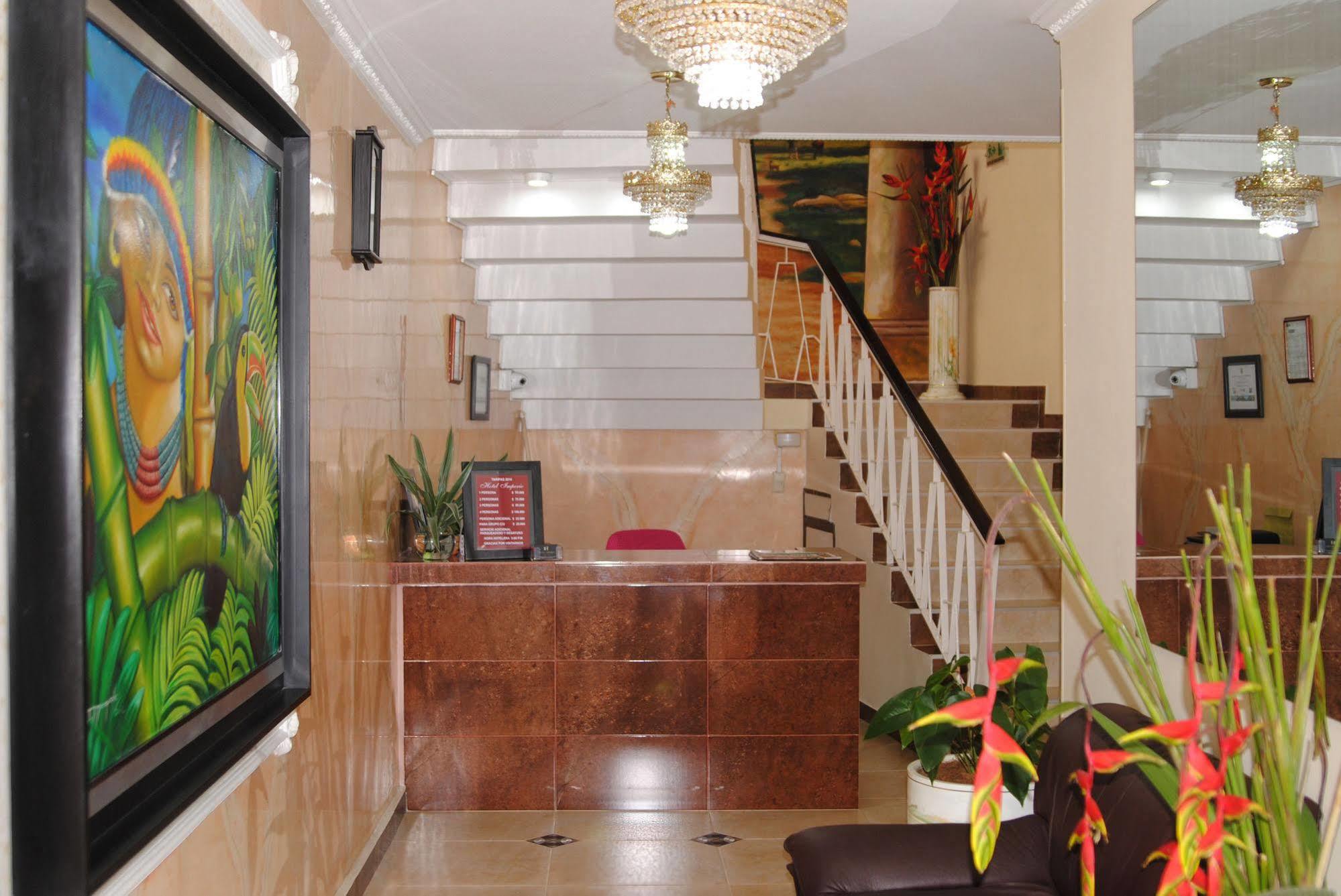 Hotel Imperio La 16 à Pereira Extérieur photo